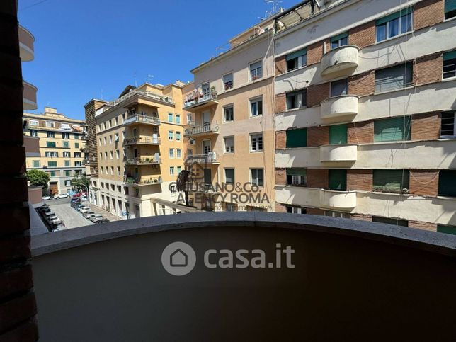 Appartamento in residenziale in Via Statonia 10