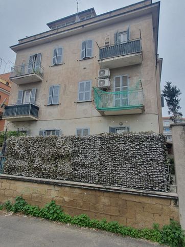 Appartamento in residenziale in Via Attaliana