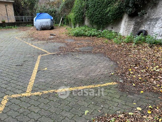 Garage/posto auto in residenziale in Via San Bartolomeo del Fossato