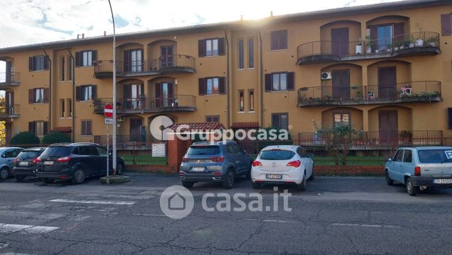 Appartamento in residenziale in Via Inveruno 37 /B