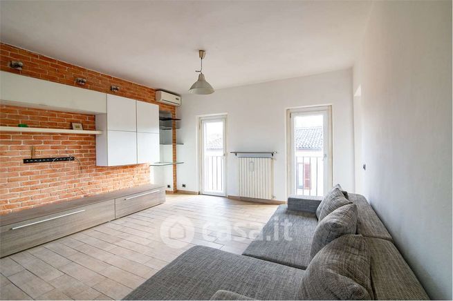 Appartamento in residenziale in Via Don Angelo Gelmini 3