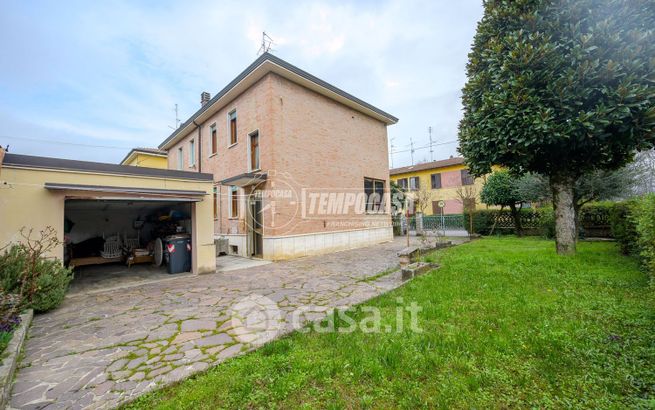 Villetta a schiera in residenziale in Via XXII Aprile 27