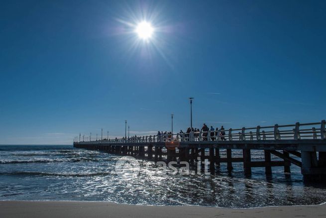 Villa in residenziale in 