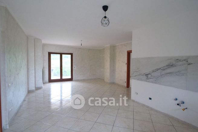 Appartamento in residenziale in Via Fontanelle