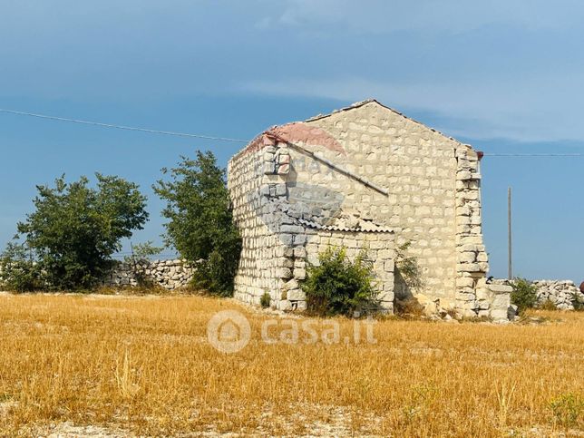 Rustico/casale in residenziale in Strada Senza Nome