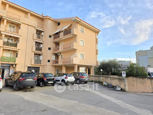 Appartamento in residenziale in Via Eugenio Montale 4