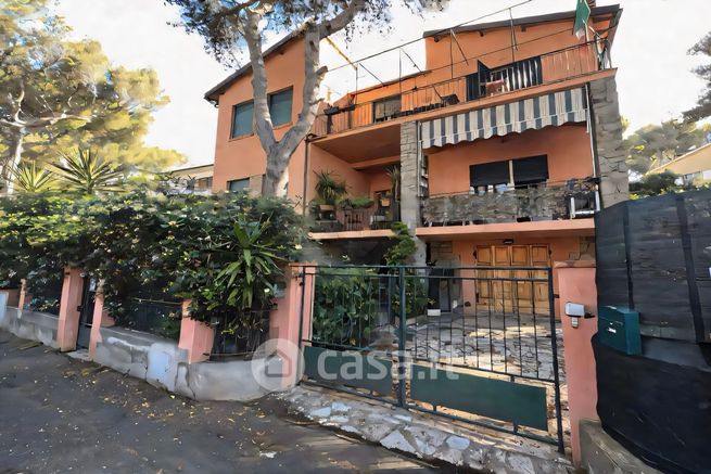 Appartamento in residenziale in Via Generale Orlando Lorenzini