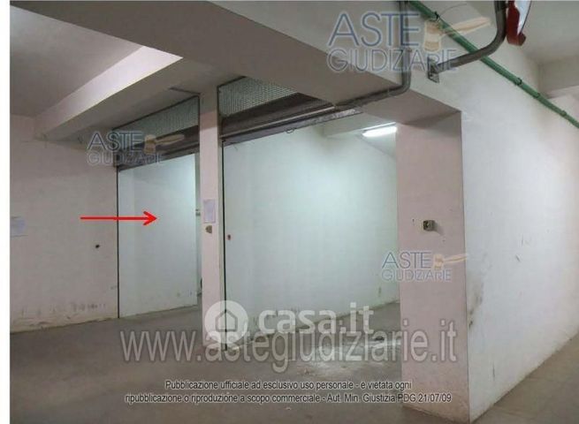 Garage/posto auto in residenziale in Via Villa Heloise