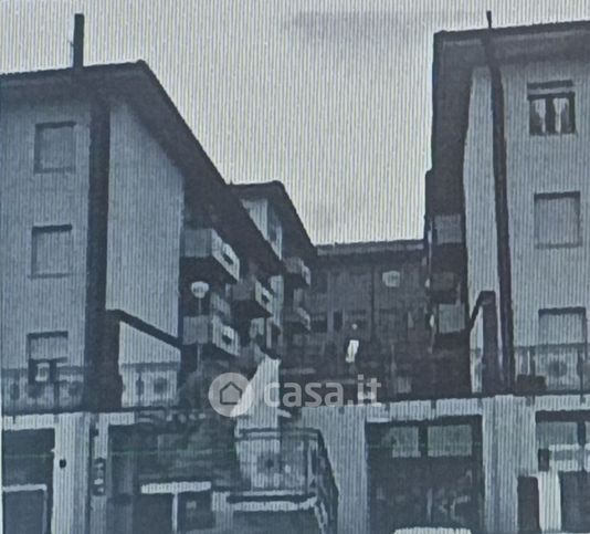 Box/posto auto in residenziale in Via Le Mosse
