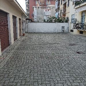 Garage/posto auto in residenziale in Via Goffredo Mameli 18