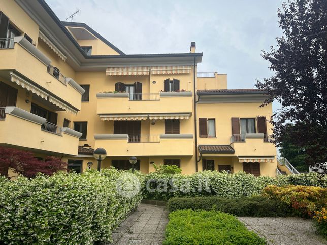 Appartamento in residenziale in Via Riva 19