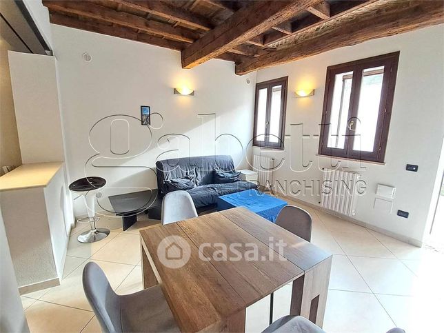 Appartamento in residenziale in Via Carri