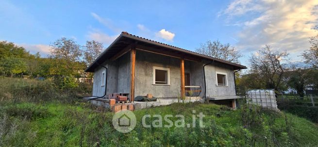 Villa in residenziale in Via Fontanelle