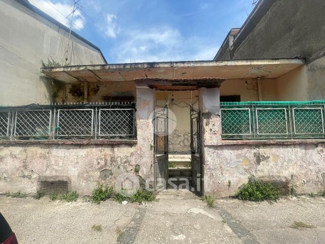 Casa indipendente in residenziale in Via Liguria 18