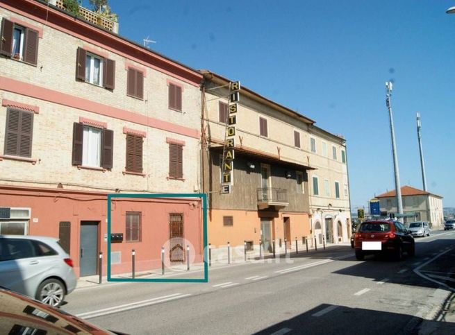 Ufficio in commerciale in Via Flaminia