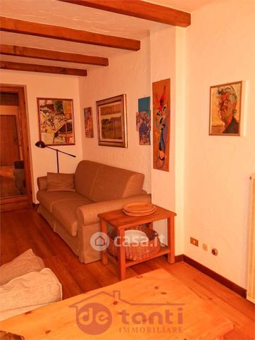 Appartamento in residenziale in Via Andossi