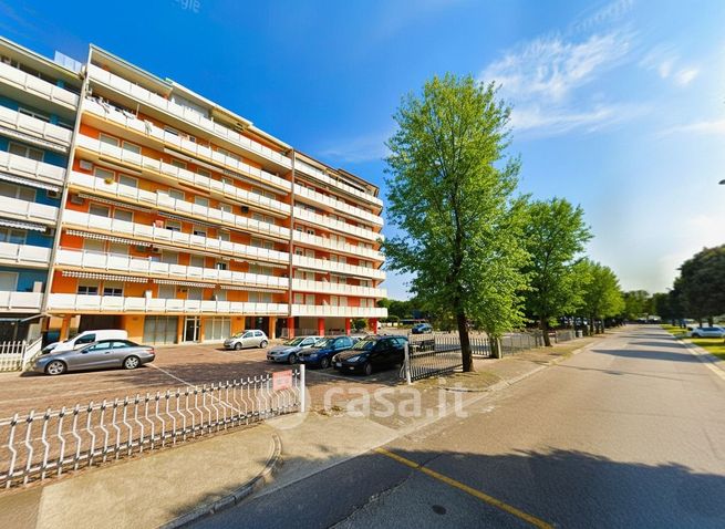 Appartamento in residenziale in Corso Venezia 25