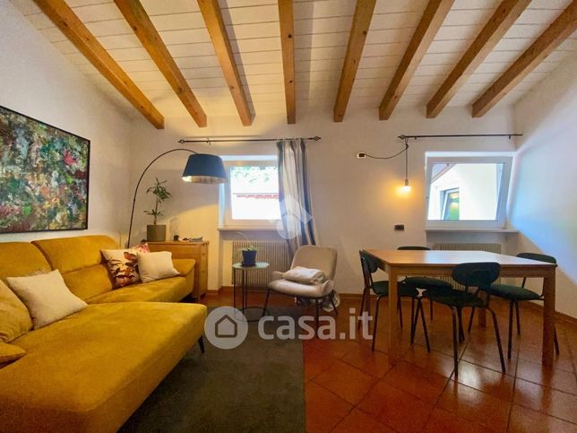 Appartamento in residenziale in Via Giovanni Segantini 40