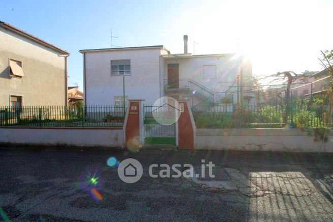 Appartamento in residenziale in Via Quirina 67