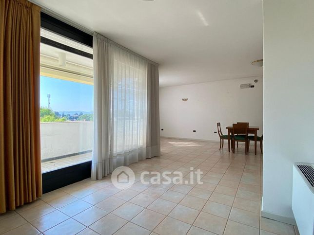 Appartamento in residenziale in Via Pierluigi Nervi