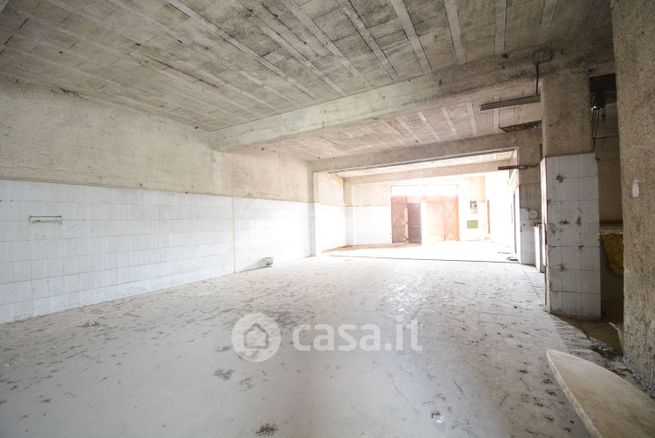 Box/posto auto in residenziale in san vito dei normanni