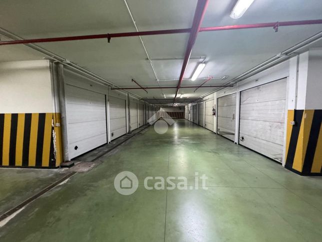 Garage/posto auto in residenziale in Via Armando Diaz 135