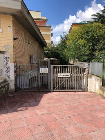 Garage/posto auto in residenziale in Via Antonio Sogliano