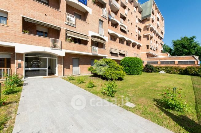 Appartamento in residenziale in Via Bligny 1