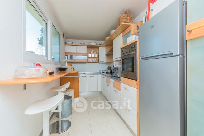 Casa bi/trifamiliare in residenziale in Via del Dominicale
