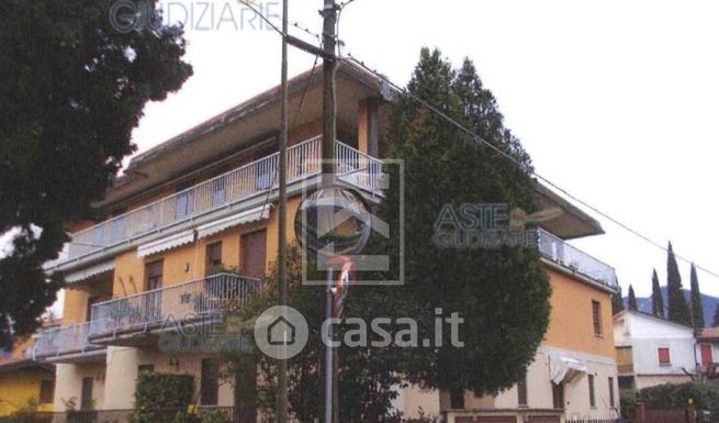 Appartamento in residenziale in Via Silvio Pellico 10