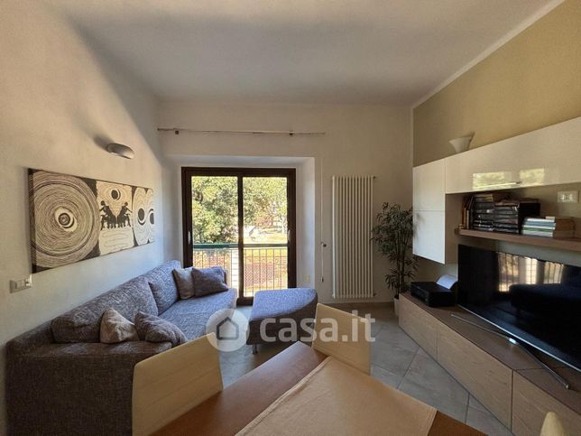 Appartamento in residenziale in Via Giacomo Puccini 3