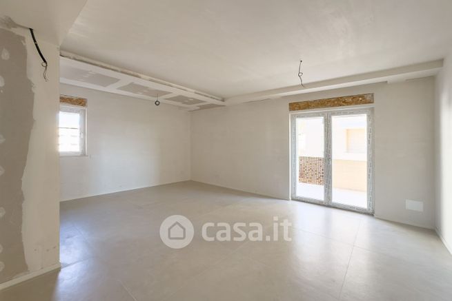Appartamento in residenziale in Via Michele Berloco 44