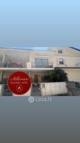 Villa in residenziale in Via Aurelia Sud