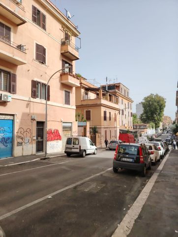 Appartamento in residenziale in Via Ciro da Urbino 22