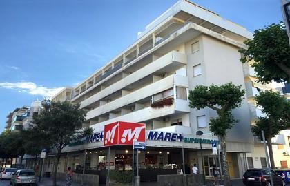 Appartamento in residenziale in Via Marina 30