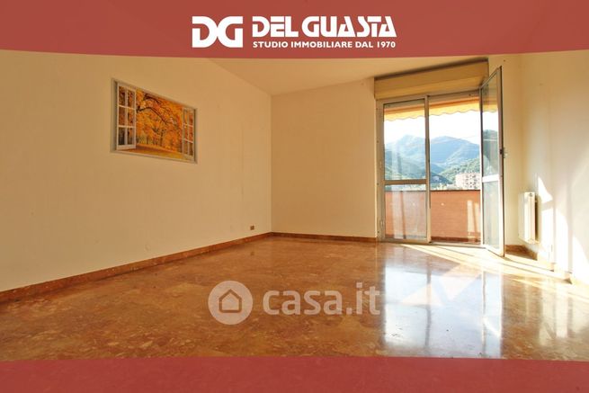 Appartamento in residenziale in Via Rubaldo Merello
