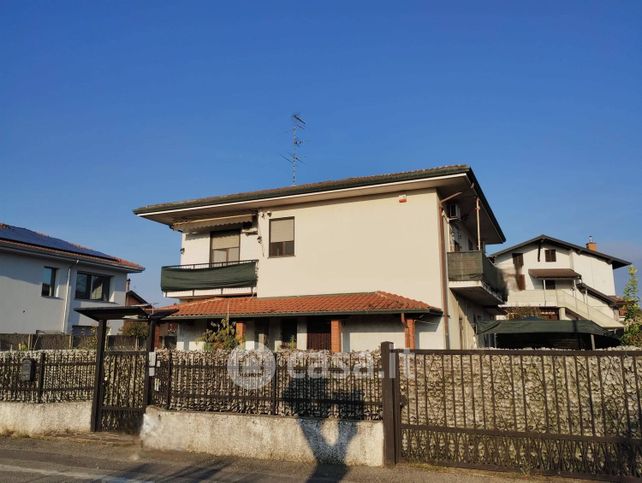 Villa in residenziale in Via Po