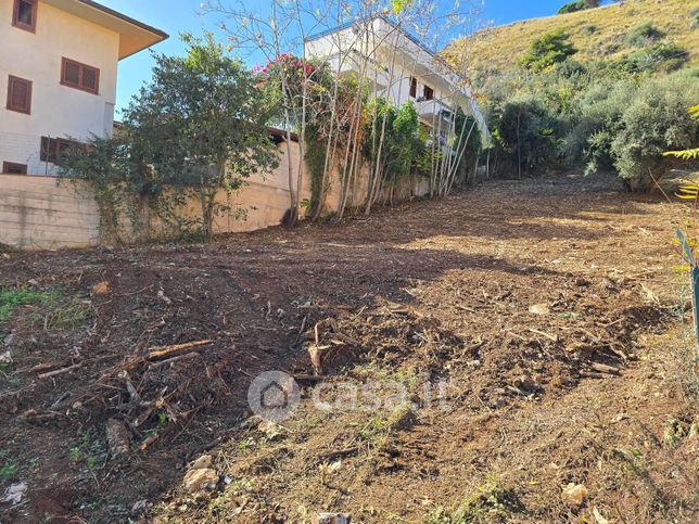 Terreno edificabile in residenziale in Via Cagli Corrado