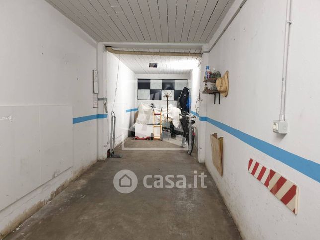 Garage/posto auto in residenziale in 