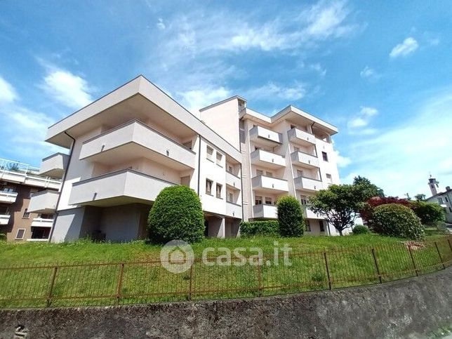 Appartamento in residenziale in Via Giovanni Macchi 22