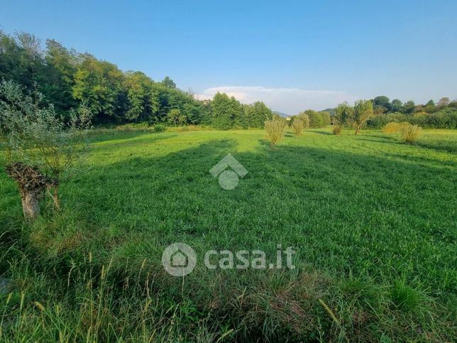 Terreno agricolo in commerciale in Via Lombardia 37