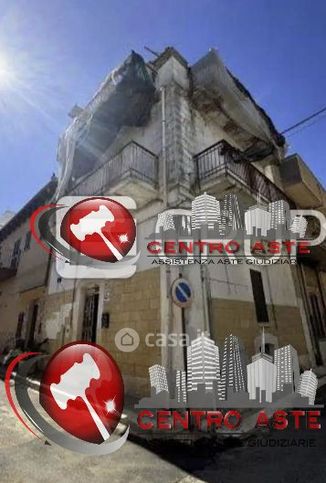 Appartamento in residenziale in Via V. Bellini