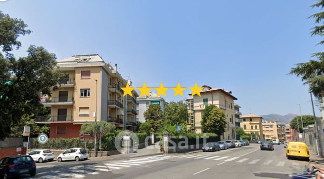 Appartamento in residenziale in Via Montallegro