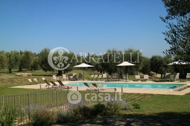 Rustico/casale in residenziale in Via della Villa 16