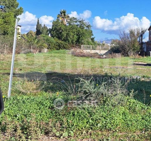 Terreno agricolo in commerciale in Via del Trifoglio