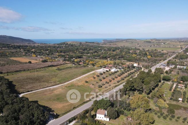 Rustico/casale in residenziale in 