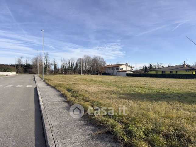 Terreno edificabile in residenziale in Via Armando Diaz