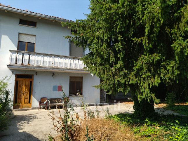 Casa indipendente in residenziale in Via Antonio Maria Molossi 4