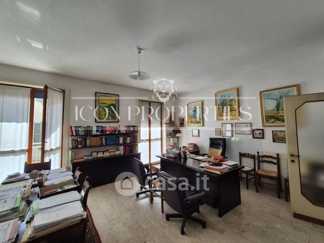 Appartamento in residenziale in Via Gian Francesco Parravicini