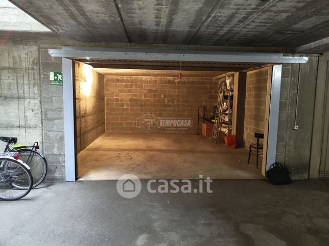 Garage/posto auto in residenziale in Via Santa Clotilde